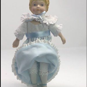 Avon 1983 Victorian Collector Doll Hand Painted